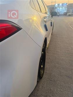 تۆیۆتا کۆرۆلا